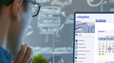 Operatives und strategisches Regulierungsmanagement