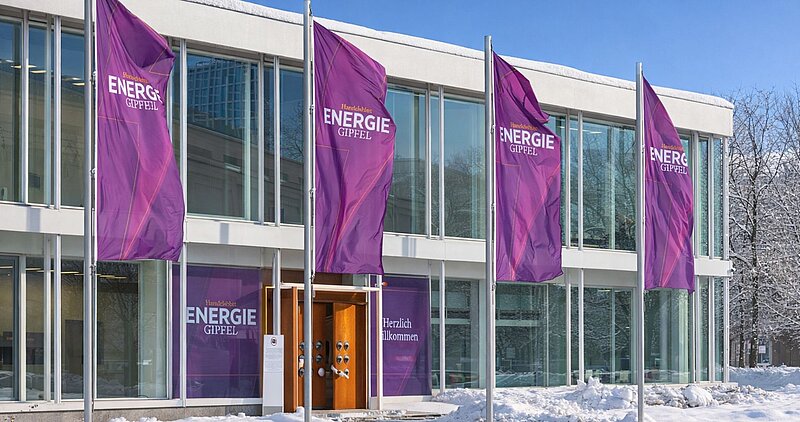 Handelsblatt Energie-Gipfel 2026: KI im Kundenservice der Energiewirtschaft