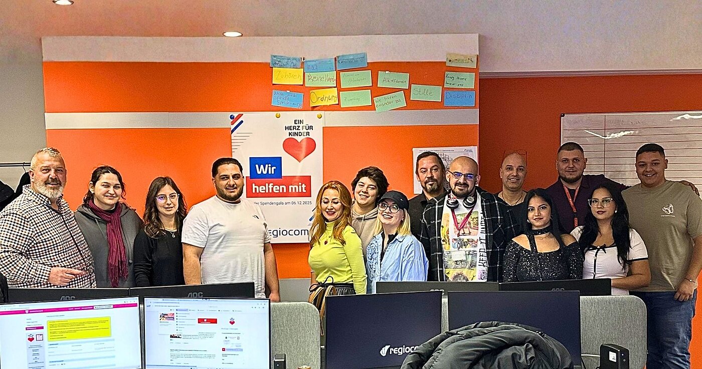 2025 Ein Herz für Kinder und regiocom telefoniert mit