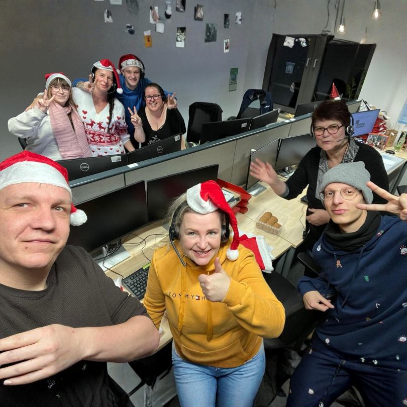 2025 Ein Herz für Kinder und regiocom telefoniert mit